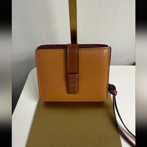 LOEWE CALFSKIN GRAINED LEATHER BiFOLD WALLET